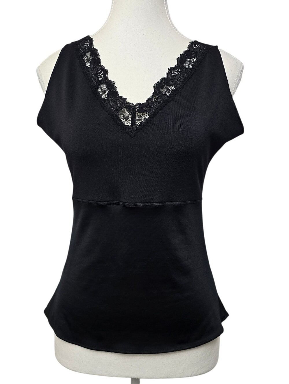 Spanx Black V-Neck Lace Shapewear Tank Top Slimming Compression Size Large